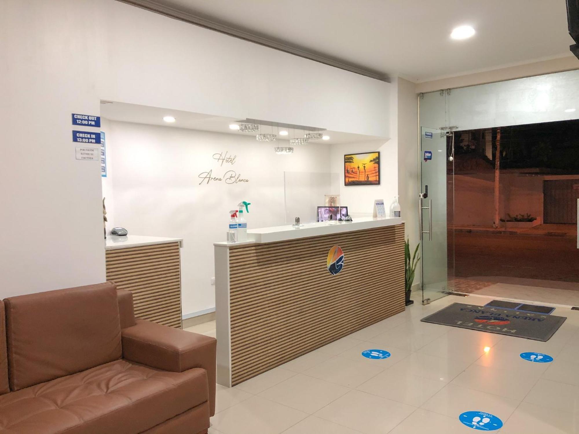 Hotel Arena Blanca 萨利纳斯 外观 照片
